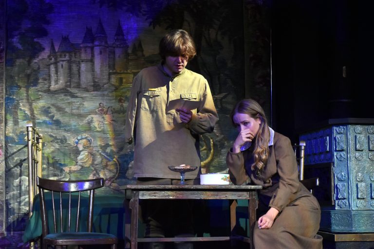 История любви по пьесе Алексея Арбузова «Мой бедный Марат»