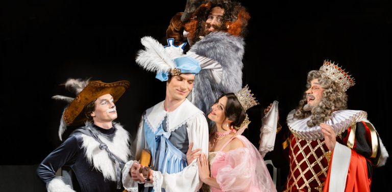 Кот в сапогах